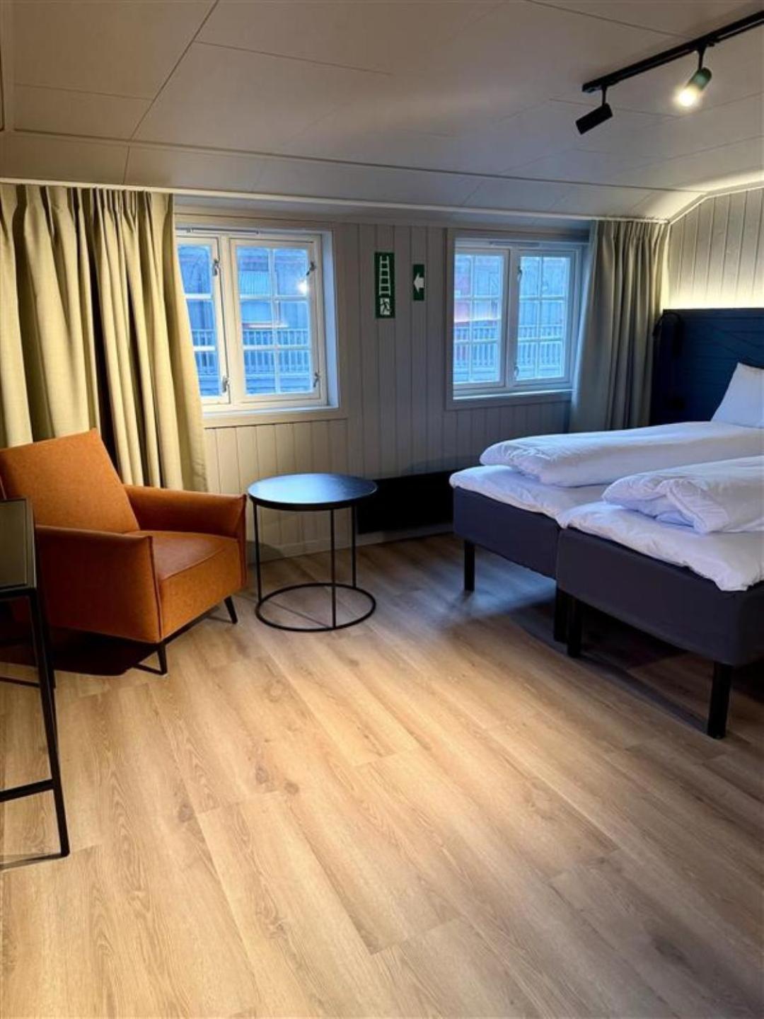 Gronnbuene Rorbu Hotel Andenes Bagian luar foto