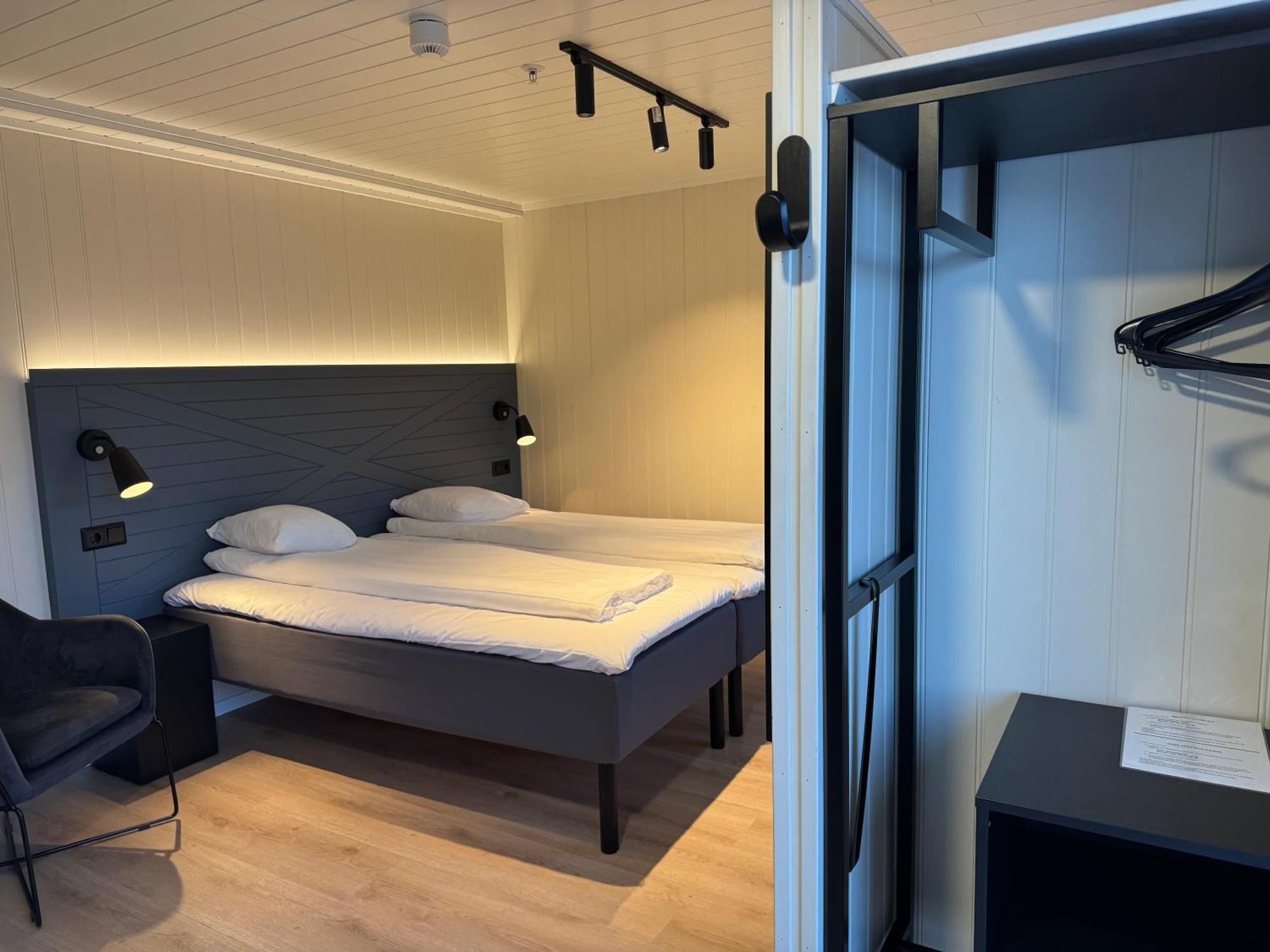 Gronnbuene Rorbu Hotel Andenes Bagian luar foto